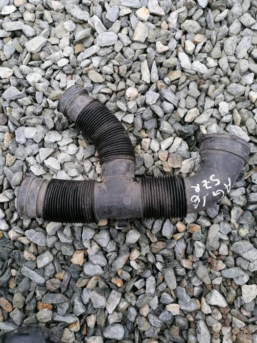 Furtun admisie Opel Astra G 1.6i 90531011
