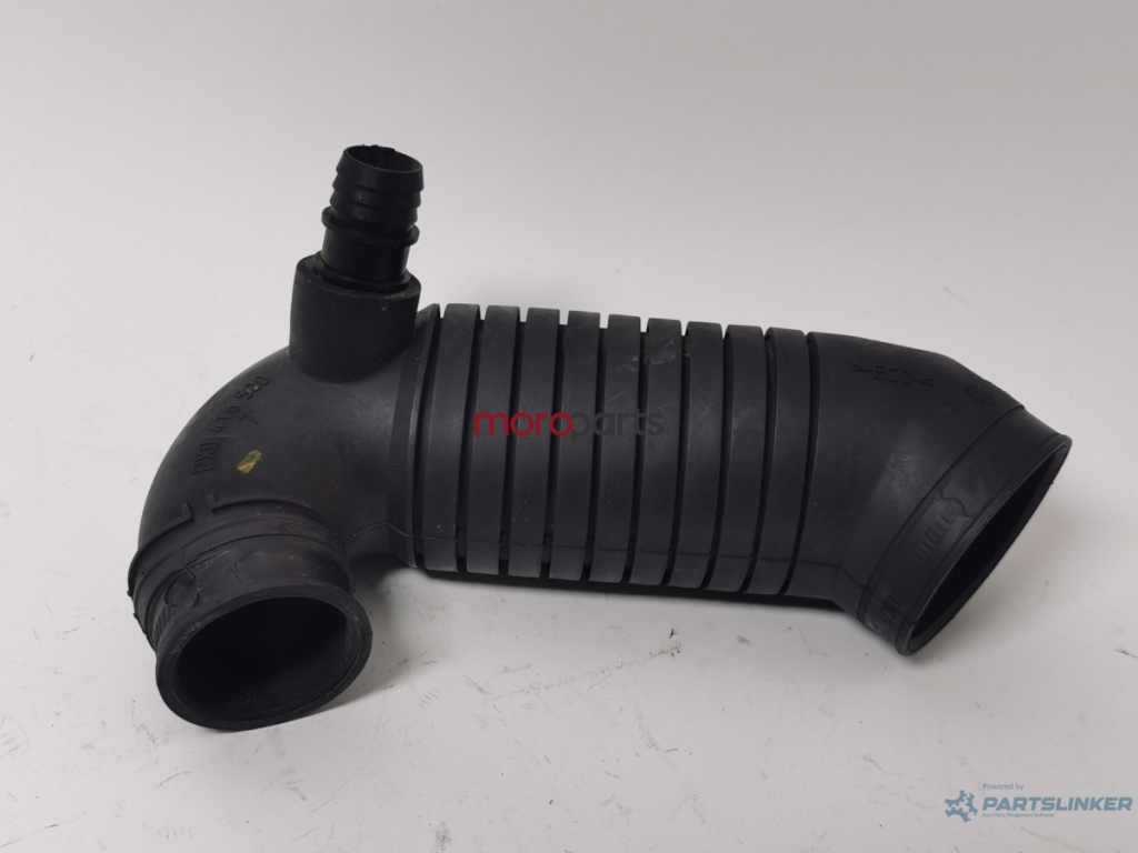 Furtun admisie turbo Volkswagen Passat B 5.5 1.9 TDI AVB 2001 OEM 8D0129615J