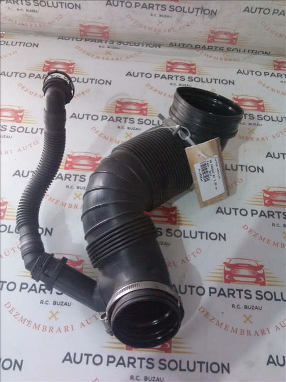 Furtun admisie VW PASSAT B7 2.0 d an fabr. 2011