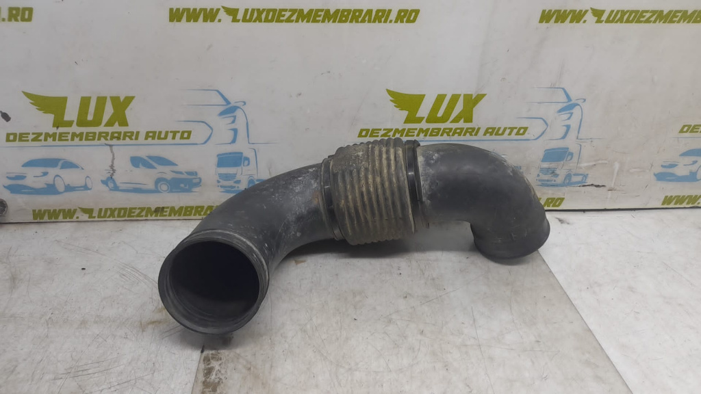 Furtun aer admisie 281392E250 2.0 crdi Hyundai Tucson [2004 - 2010]