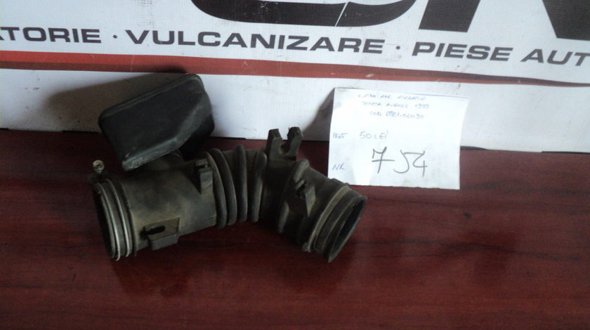 FURTUN AER ASPIRATIE TOYOTA AVENSIS COD 17881 02090