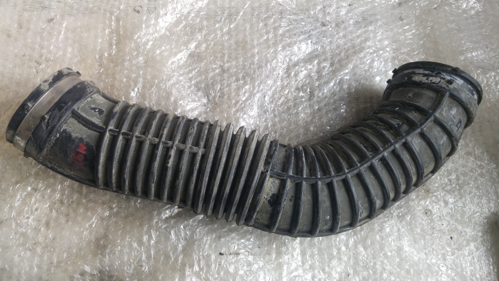 Furtun aer renault master opel movano 2.3 dci m9t