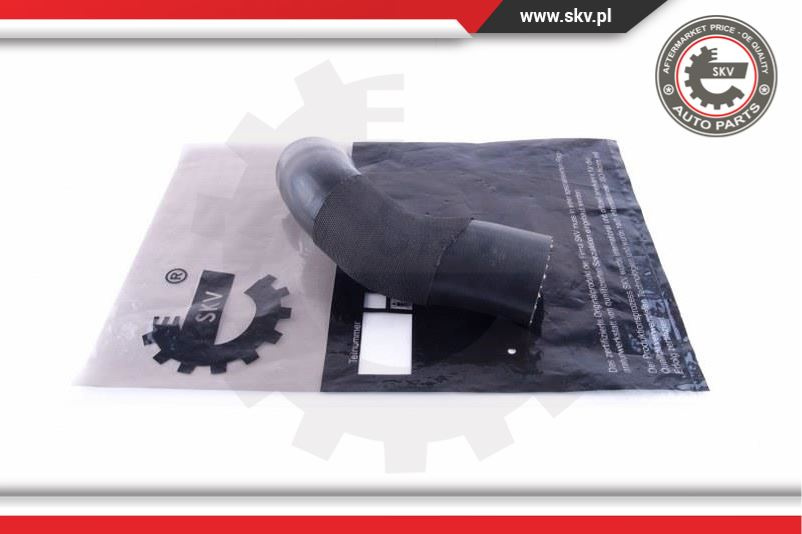 Furtun aer supraalimentare ; AUDI Q7 ; 4M0145738AG