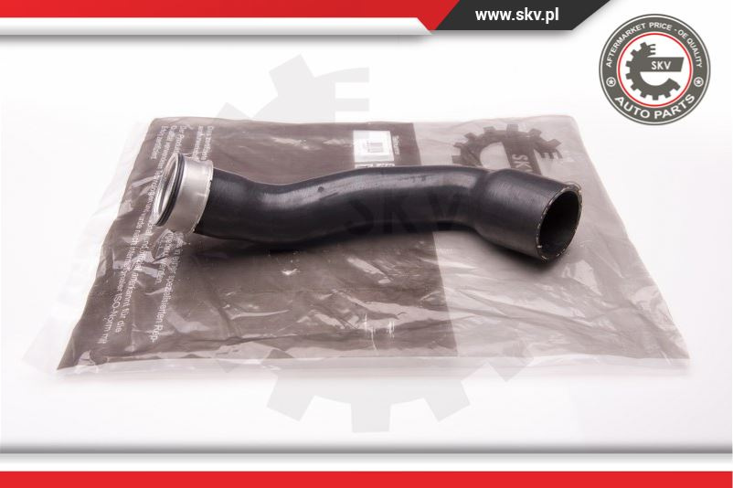 Furtun aer supraalimentare ; BMW 3 3 Touring ; 11617805437