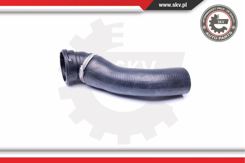 Furtun aer supraalimentare ; BMW X3 ; 11613405535