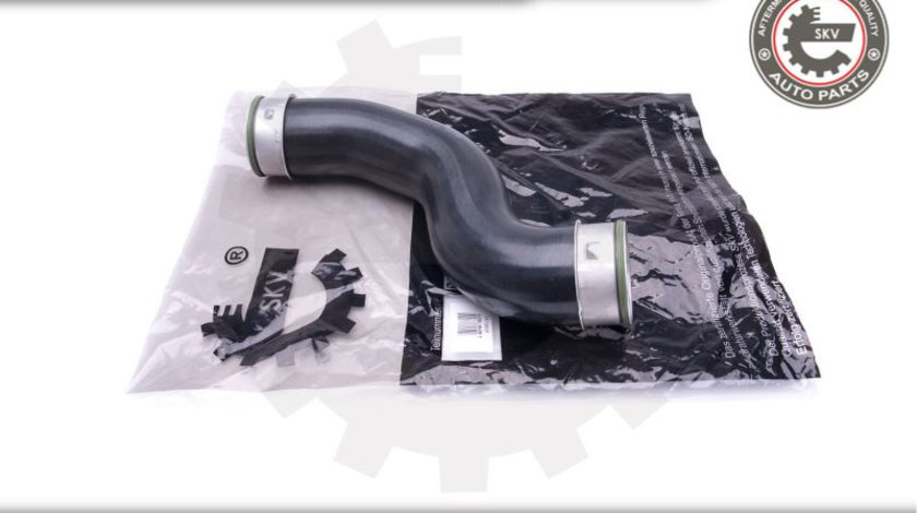 Furtun aer supraalimentare ; BMW X3 (E83) ; 11613435259