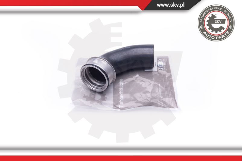 Furtun aer supraalimentare ; BMW X5 3.0 D ; 11617799395