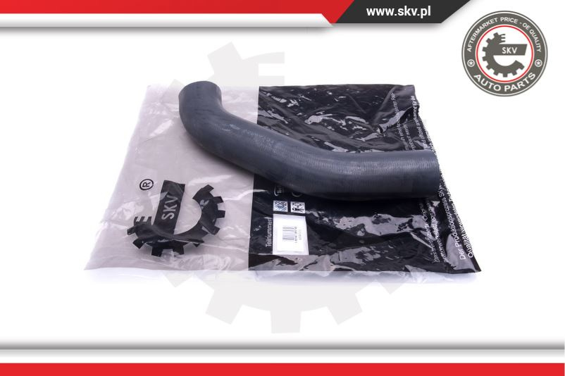 Furtun aer supraalimentare ; CHRYSLER Voyager 2.5 CRD ; 04861381AA