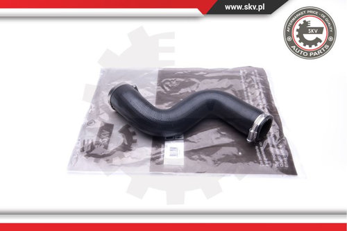 Furtun aer supraalimentare ; CITROEN C5 III PEUGEOT 407 508 I 508 SW I 2.0 HDI ; 0382GS