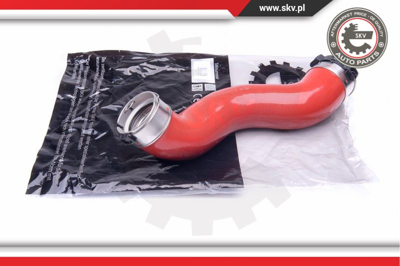 Furtun aer supraalimentare ; MERCEDES-BENZ C-Class E-Class CLS ; 2125280682
