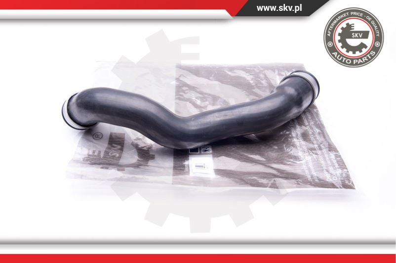 Furtun aer supraalimentare ; MERCEDES-BENZ E-Class ; 2115281882
