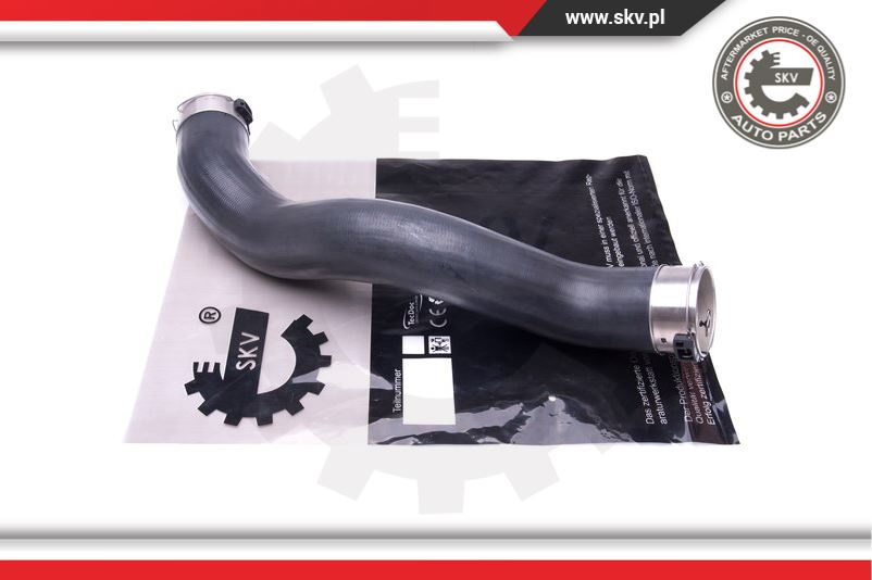 Furtun aer supraalimentare ; MERCEDES-BENZ GLA (X156) ; 2465281182