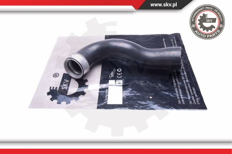 Furtun aer supraalimentare ; MERCEDES-BENZ (W251) 3.0 CDI V6 ; 2515280382