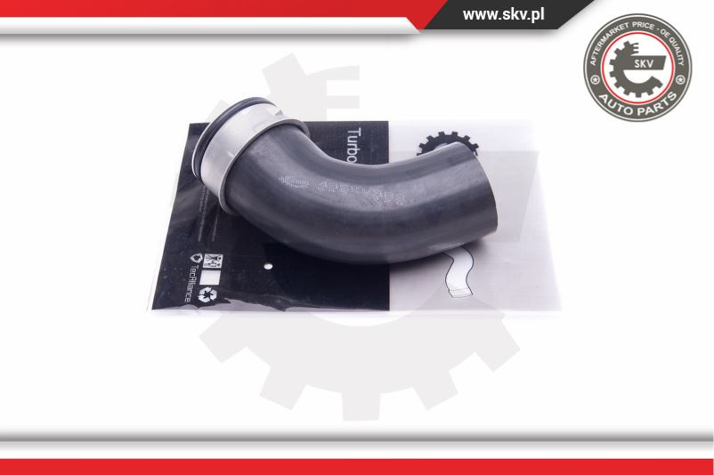 Furtun aer supraalimentare ; MINI Cooper S 1.6 T ; 13712753077
