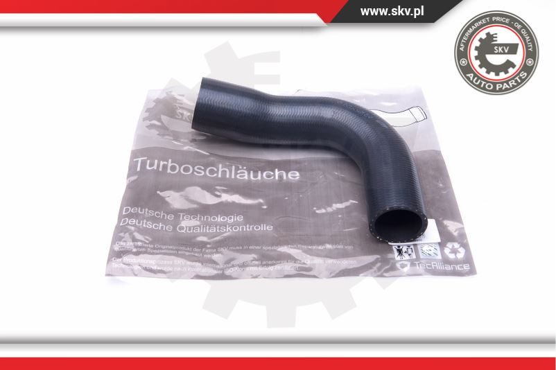 Furtun aer supraalimentare ; NISSAN Qashqai 1.5 dci ; 14463JD50D