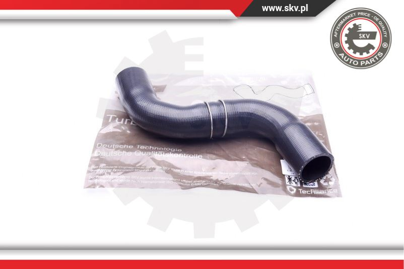 Furtun aer supraalimentare ; NISSAN Qashqai 1.5 DCI ; 14463JD50A
