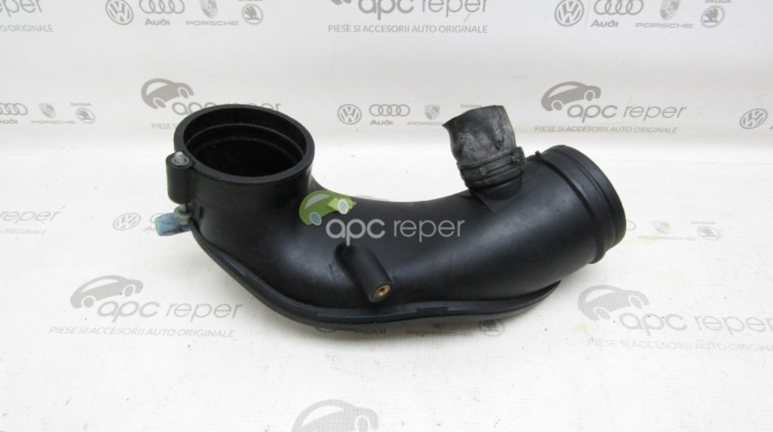 Furtun aer / Tubulatura Audi A4 B6 / B7 (8E) , A8 D3 (4E) , A6 C6 4F - 3.0 TDI - Cod: 06C133354G