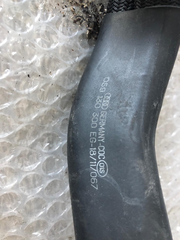 Furtun alimentare cu senzori porsche cayenne 92a 3.0tdi 059130300