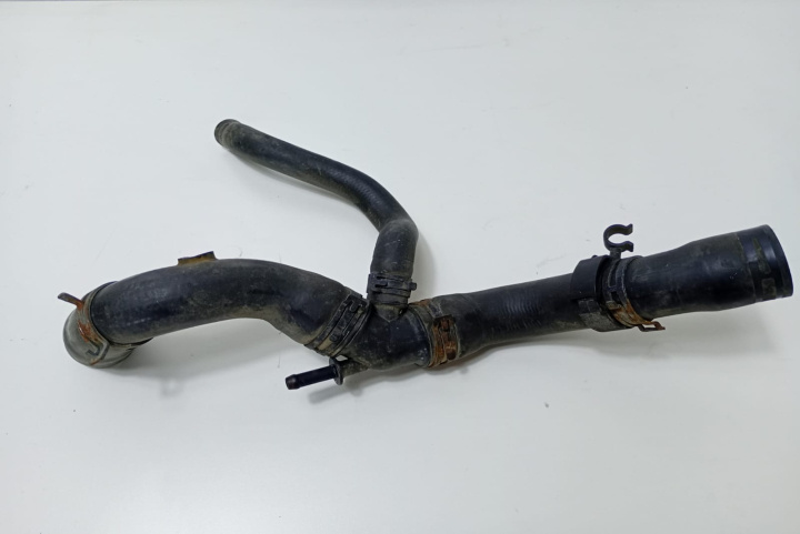 Furtun apa 1.6 Benzina Volkswagen VW Bora [1998 - 2005]