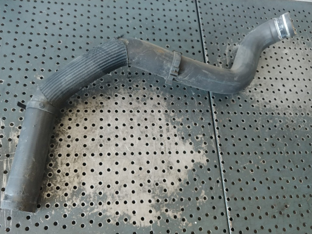 Furtun apa 1.9 jtd 150 cp 939a2000 alfa romeo 159 a640902136