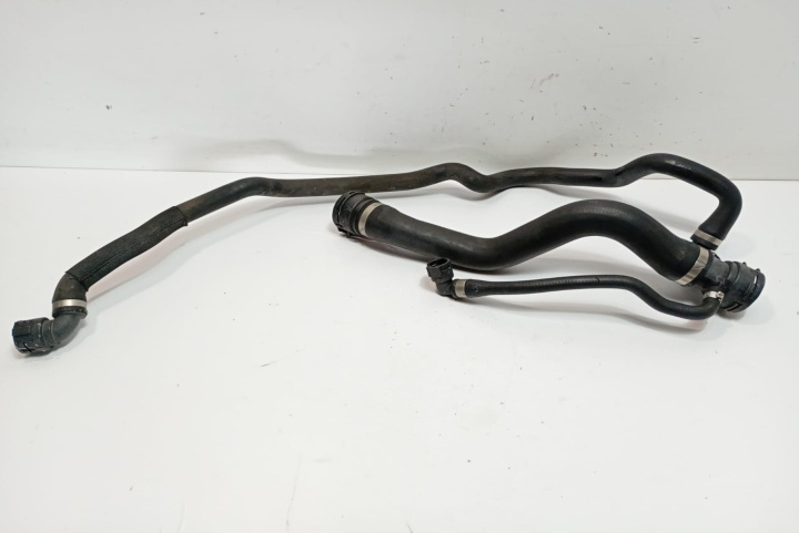 Furtun apa 1712779725705 BMW Seria 3 E90/E91/E92/E93 [2004 - 2010]