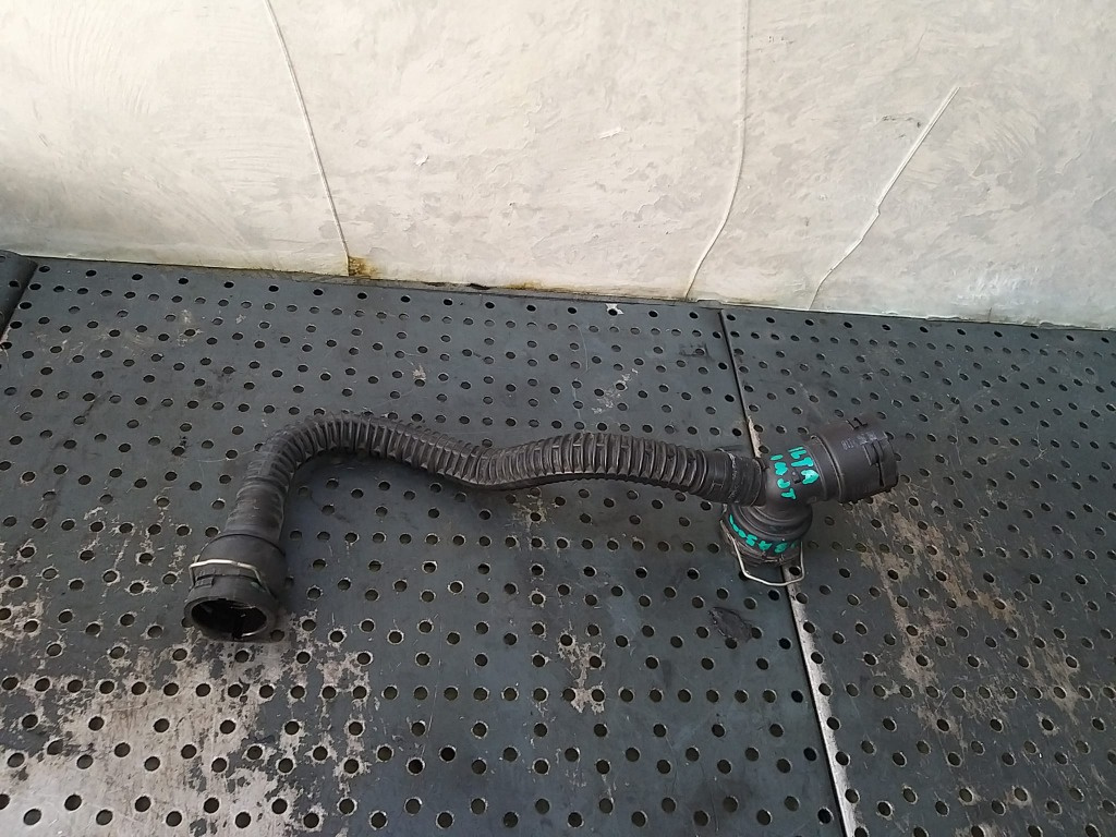 Furtun apa 2.0 mjt lancia delta 3