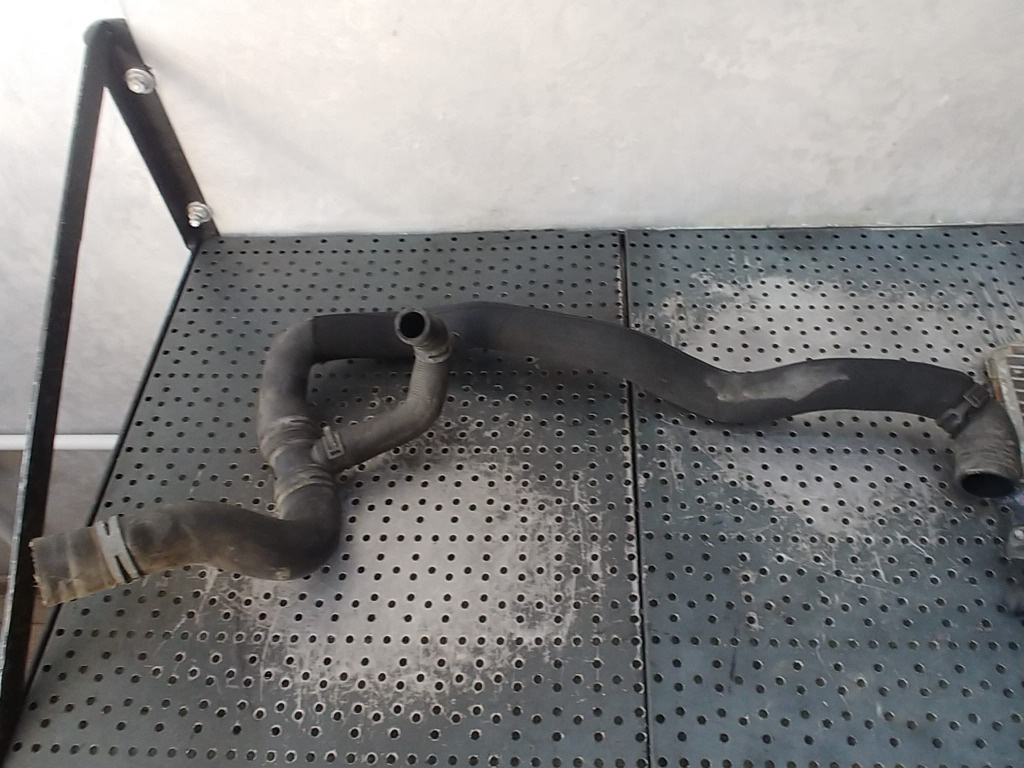 Furtun apa 2.0 tdi cfg audi q3 8u