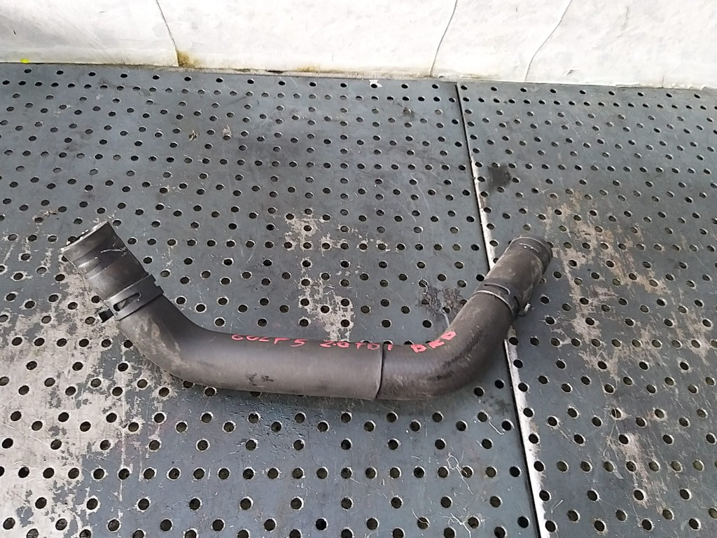 Furtun apa 2.0 tdi vw golf 5 1k 1k0121157b