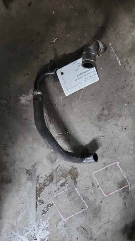 Furtun apa Audi A4 B8 2.7 Tdi 2010 Cod : 059103221R