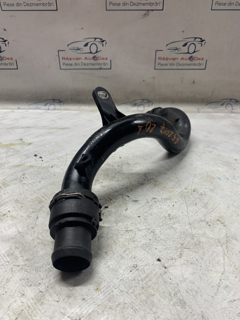 Furtun apa Audi A5 2.0 Benzina 2017, 04L121071B