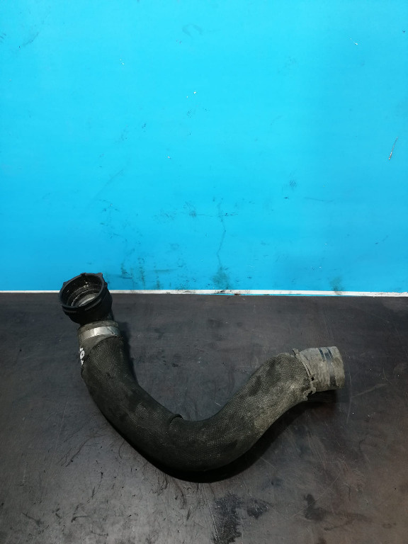 Furtun apa Audi A6 C6 3.0 TDI