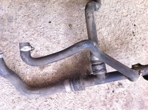 Furtun apa BMW 3 Series E46 [1997 - 2003] Sedan 4-usi 316i MT (105 hp) SE 1.9