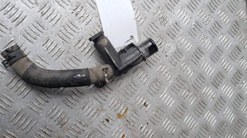 Furtun apa Citroen C4 B7 1.6 HDI cod motor 9HR / DV6C transmisie manuala 6+1 an 2012 cod 9684589080