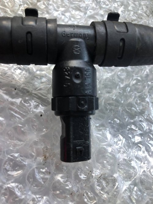 Furtun apa cu senzor 1.4 tdi cus vw polo 6r skoda fabia toledo seat ibiza 6j audi a1 dupa 2014 03l91...
