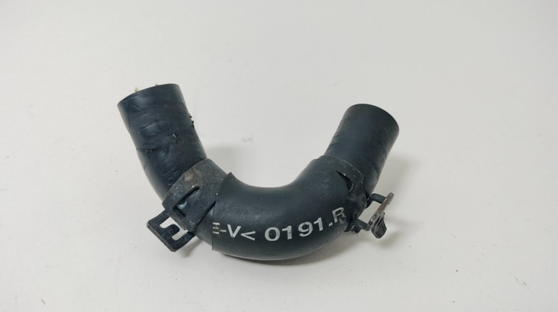 Furtun apa Golf MK7 1.6 TDI Diesel VAG OEM 04L121058AC