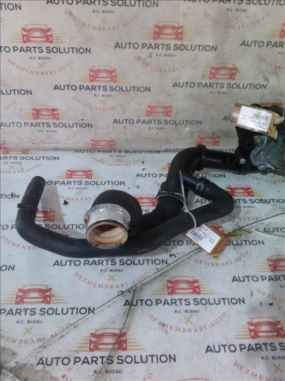 Furtun apa MERCEDES-BENZ C CLASS 2.2 CDI an fabr. 2010