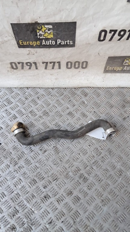 Furtun apa Mercedes C-Class W204 1.8 ,cod motor M271950 cod A2045010182