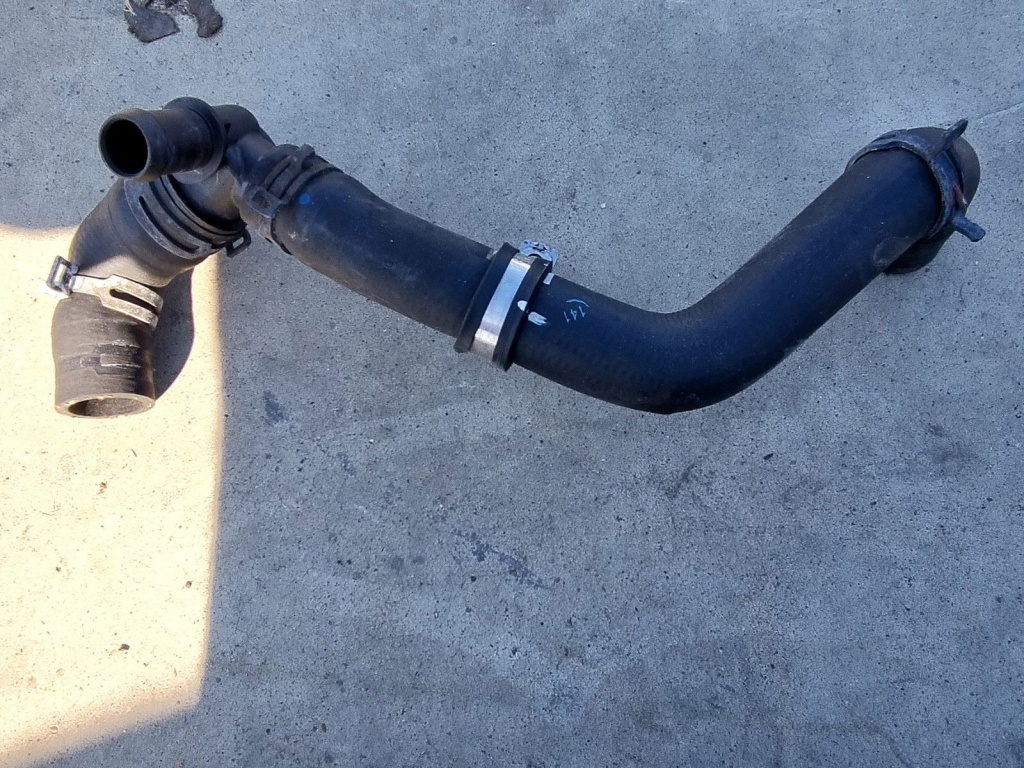 Furtun apa Mercedes Clasa C (W205) [Fabr 2014-prezent] A2742001582 2.0 Hibr 274920 210KW / 286CP