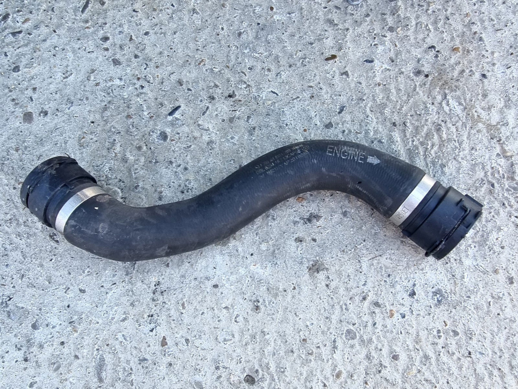 Furtun apa Mercedes Clasa C (W205) [Fabr 2014-prezent] A2055016384 2.0 Hibr 274920 210KW / 286CP