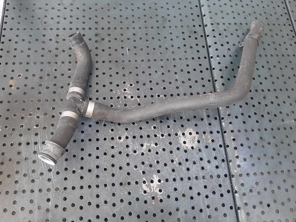 Furtun apa porsche 911 dch 3.0 b 9g130773101