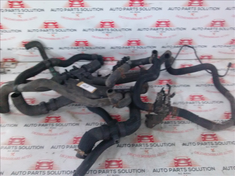 Furtun apa RENAULT TRAFIC 1.6 D an fabr. 2016
