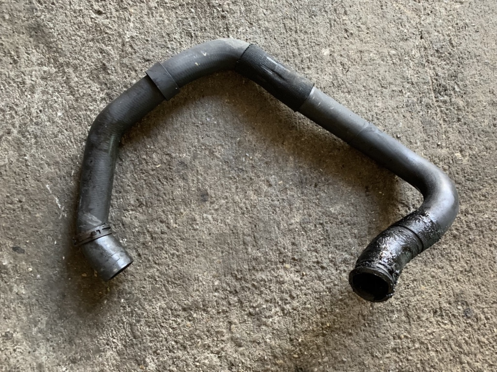 Furtun apa Volkswagen Jetta 5 [2005 - 2011] Sedan 4-usi 2.0 TDI MT (140 hp) (1K2)