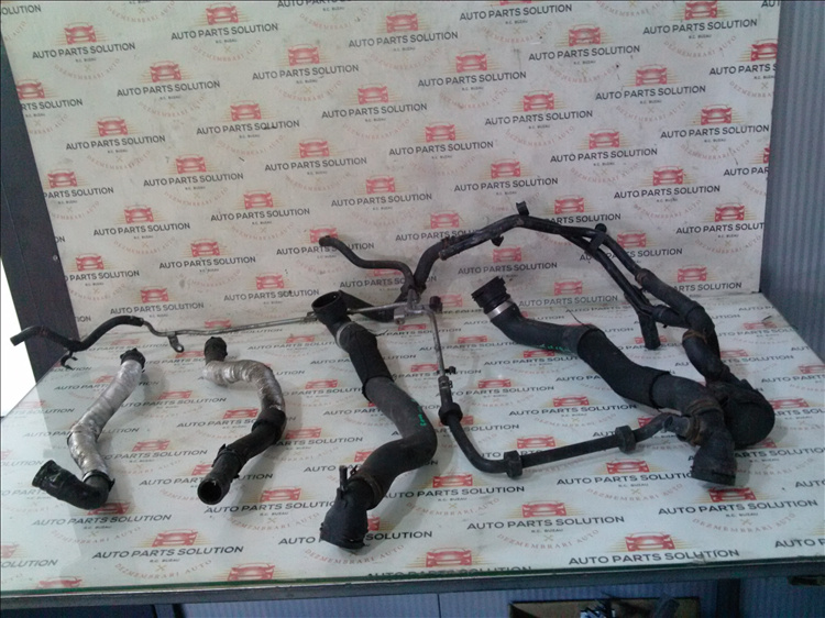 Furtun apa VOLKSWAGEN PASSAT CC 1.8 TSI an fabr. 2009