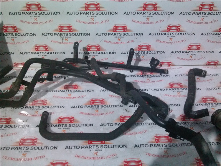 Furtun apa VOLKSWAGEN TOUAREG 2.5 TDI an fabr. 2009