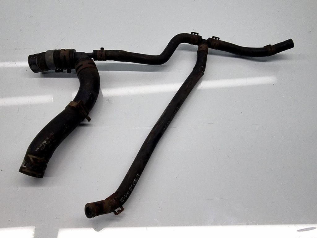 Furtun apa Volkswagen Transporter 5 (7HB, 7HJ) [Fabr 2004-2013] 7E0122073L 2.0 TDI CAAC 103 KW / 140CP