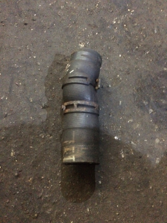 Furtun apa Volkswagen VW Golf 5 [2003 - 2009] Hatchback 5-usi 1.6 FSI Tiptronic (116 hp) (1K1)