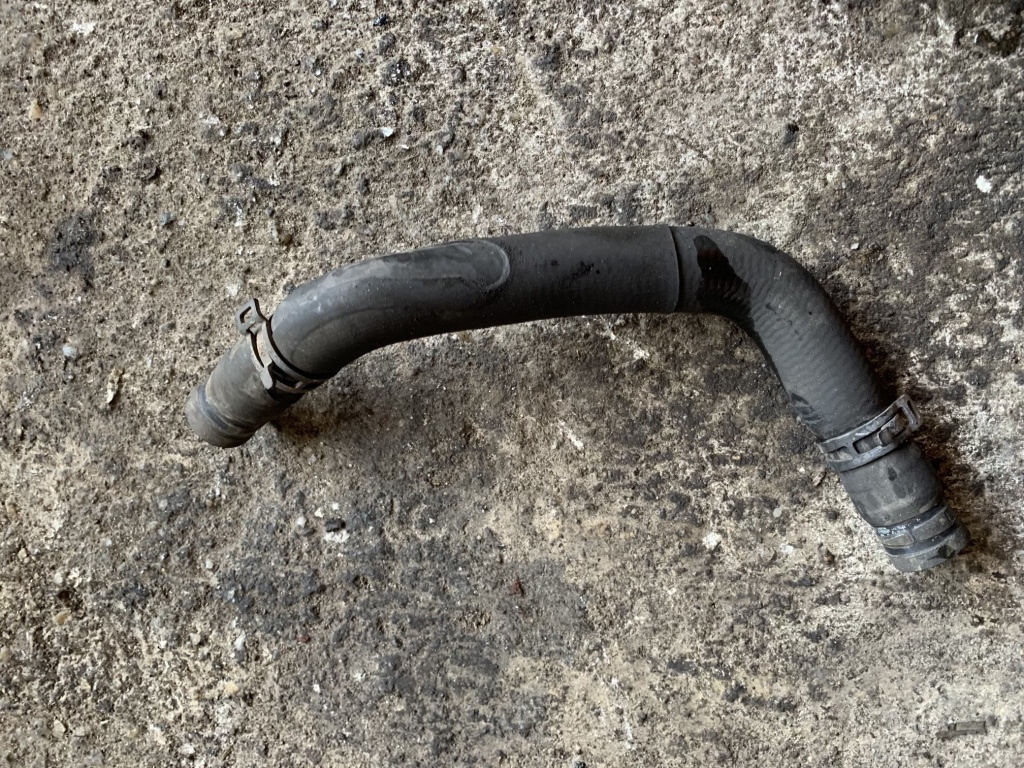 Furtun apa Volkswagen VW Jetta 5 [2005 - 2011] Sedan 4-usi 2.0 TDI MT (140 hp) (1K2)