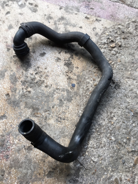 Furtun apa Volkswagen VW Passat B6 [2005 - 2010] Sedan 4-usi 2.0 TDI DSG (170 hp) (3C2)