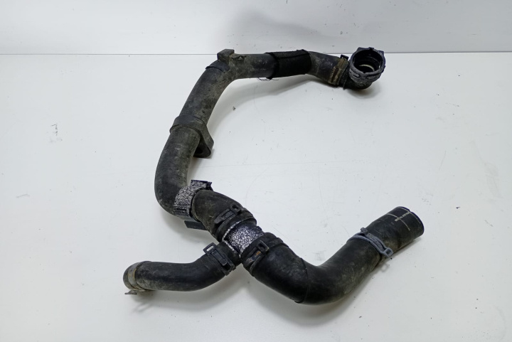 Furtun apa Volkswagen VW Touran