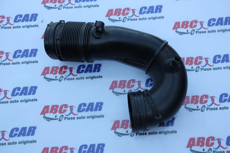 Furtun carcasa filtru aer Volkswagen Touareg 2 2010-2015 7P6129684B